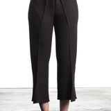 Issey Miyake women's pleated 7/8 pants black