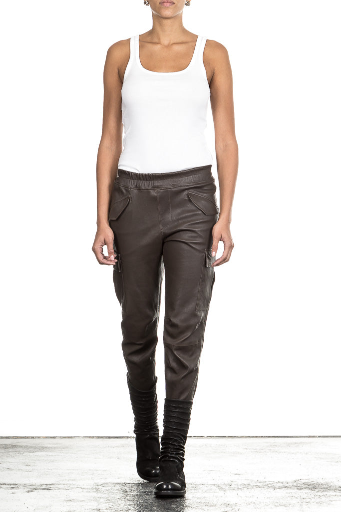 NOVE Damen Lammnappa Cargo Lederhose braungrau